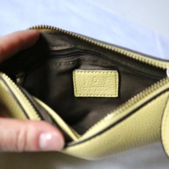 NWT Joy Susan MIni Crossbody Wristlet Clutch Yellow Spring - Picture 6 of 11